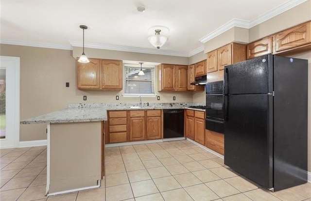 2304 TRANSCONTINENTAL Drive