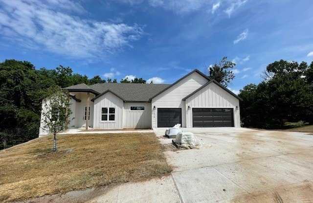 1975 Collins Drive