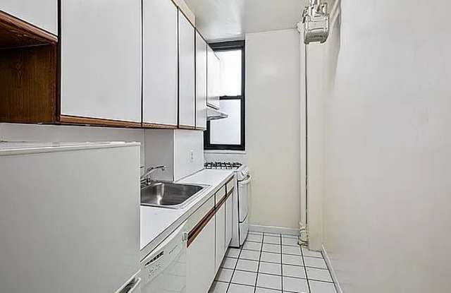 510 W 110th St Apt 2E