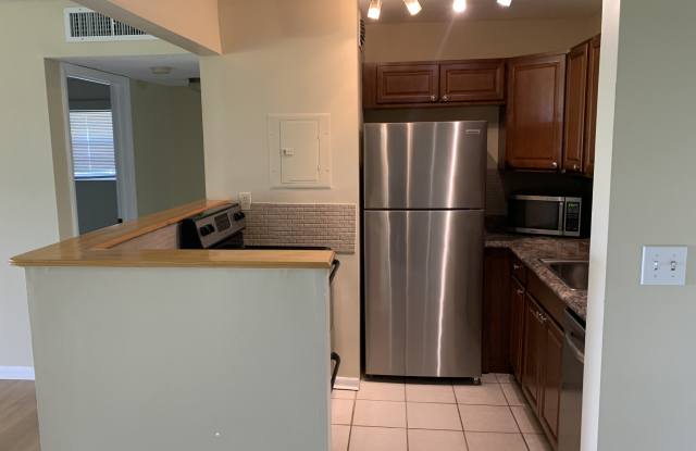 9105 Sw 137th Ter