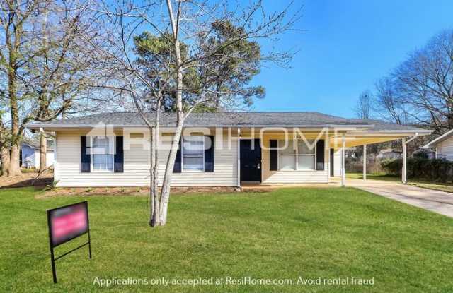 Photo of 100 West Independence Circle