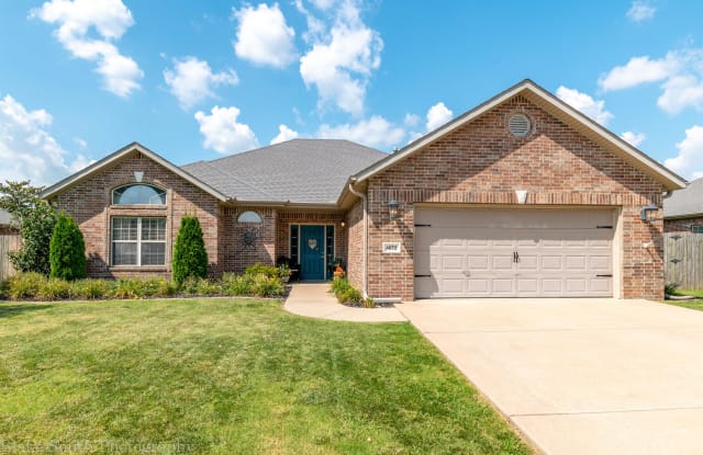 4672 West Soapstone Drive - 4672 West Soapstone Drive, Fayetteville, AR 72704