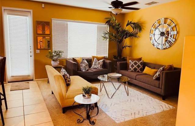 62671 S Starcross Drive