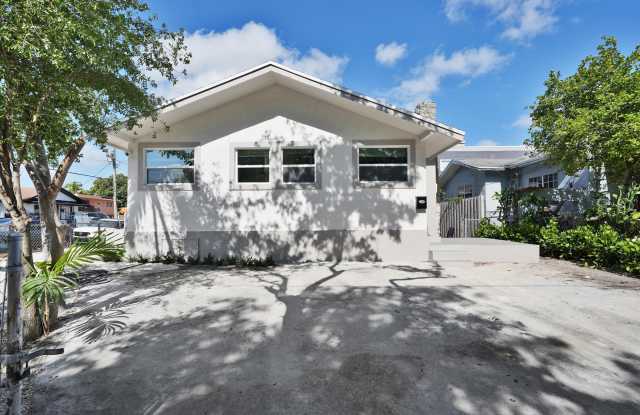 1411 Southwest 3rd Street