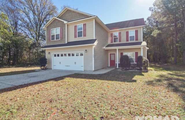 4 Bedroom Single Family Home in Hope Mills