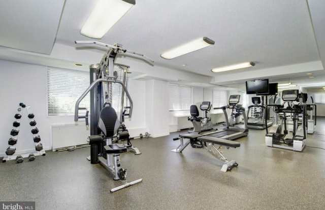 3515 Washington Blvd Apt 315