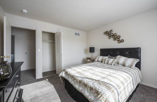 Photo of Parkview Townhomes