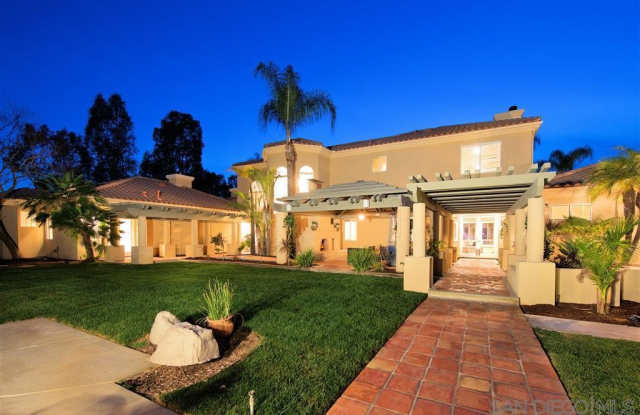 14390 Horizon Ct Poway, CA 92064