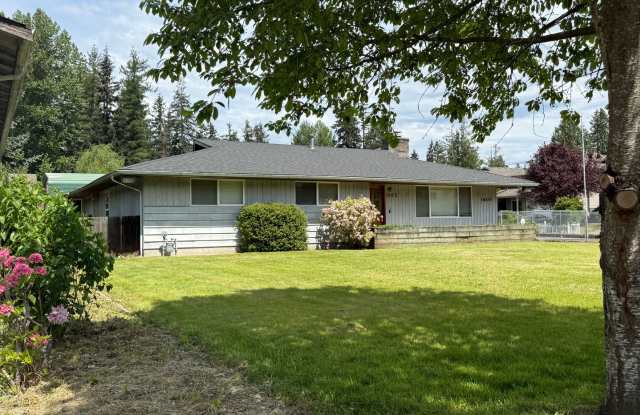 Beautiful 3 Bed Home for Rent in South Everett