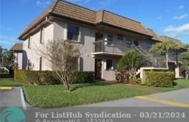 10516 NW 10th St - 10516 Northwest 10th Street, Pembroke Pines, FL 33026