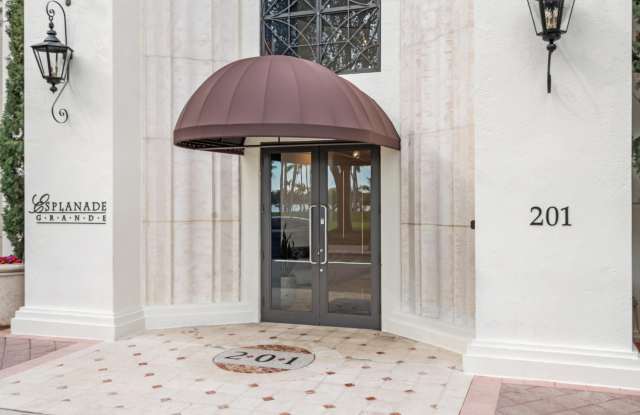 Photo of 201 S Narcissus Avenue