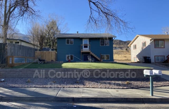 1338 WestendAvenue - 1338 Westend Ave, Colorado Springs, CO 80904