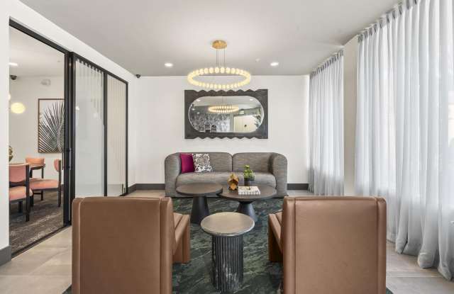 5015 Clinton Apartments