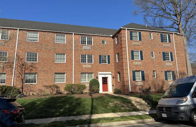 1718 West Abingdon Drive - 1Unit 103 - 1718 West Abingdon Drive, Alexandria, VA 22314