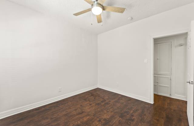 Photo of 1330 Pennsylvania Avenue - 5