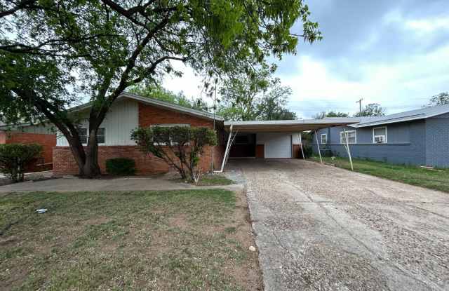 2509 52nd Street - 2509 52nd Street, Lubbock, TX 79413