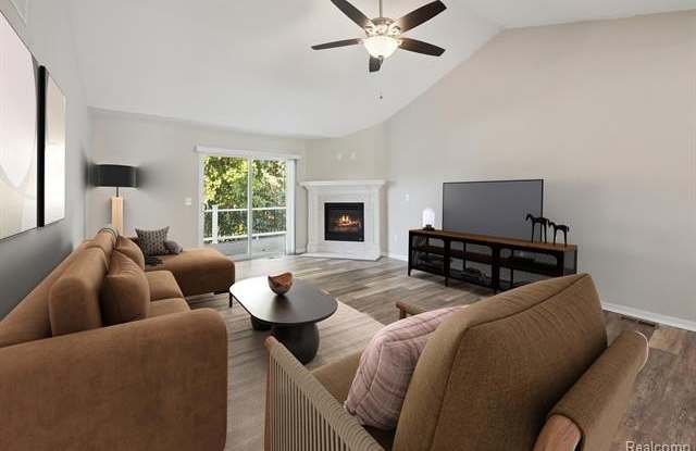 816 Nelsons Ridge Drive