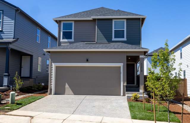 BRAND NEW! Built in 2024 - 3 bedroom with loft/office space. - 17510 Northwest 10th Place, Clark County, WA 98642