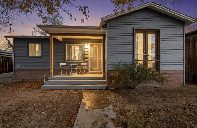 1640 Stanford Drive SE