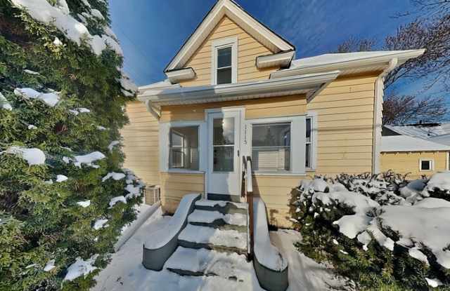 Photo of 1115 19th Avenue Northeast