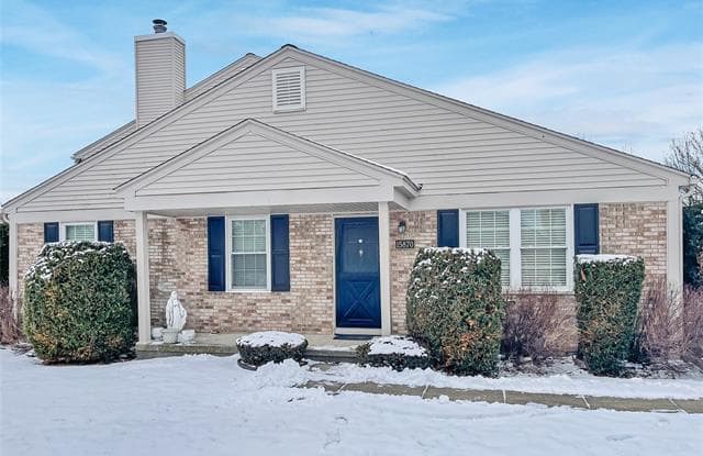 15870 CHARLESTON Drive - 15870 Charleston Drive, Macomb County, MI 48038