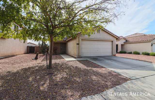 12513 W Paradise Dr