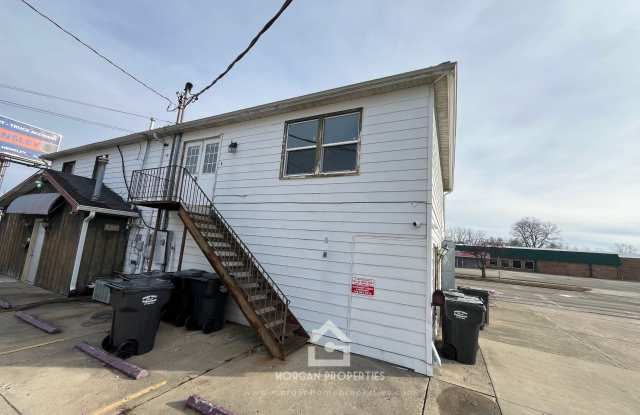 Photo of 2331 Broadway Street1/2