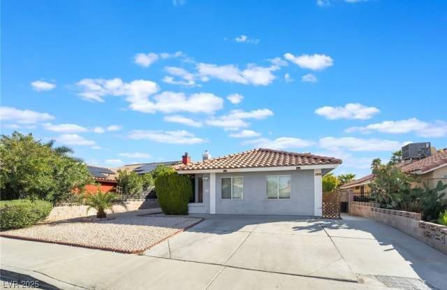 7076 Gunslinger Street