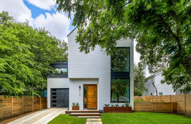 2415 Wilson Street