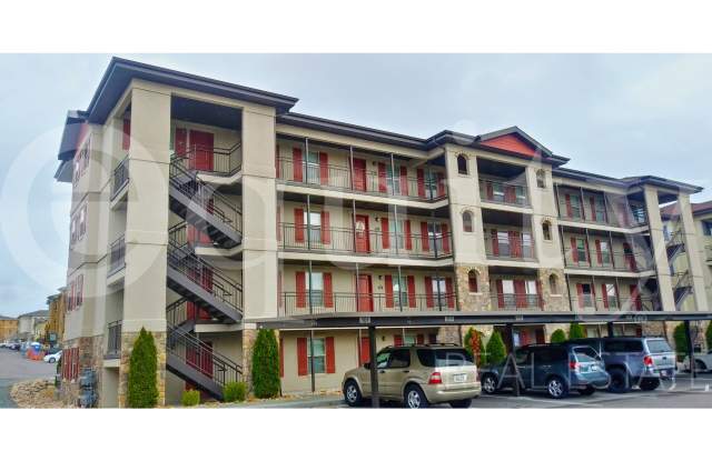 1055 W. 1033 N. #303
