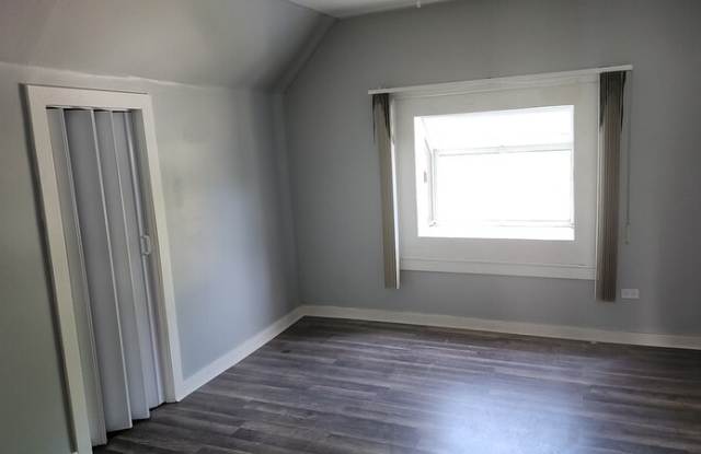 10730 S Lafayette Ave