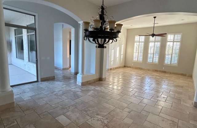 3552 E JAEGER Circle