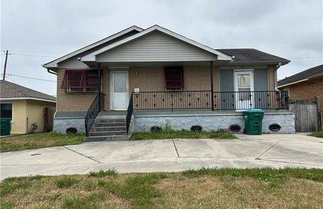 3816 W LOUISIANA STATE Drive