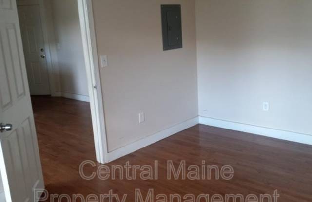 520 Hancock Street #10