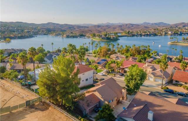 22361 Loch Lomond Drive