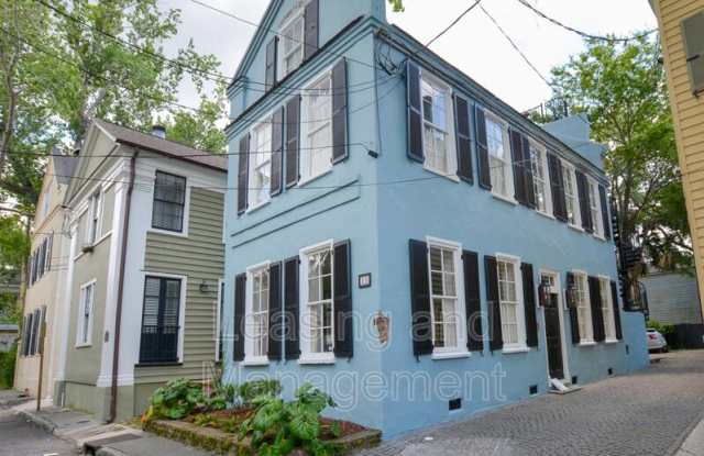 11 West Street