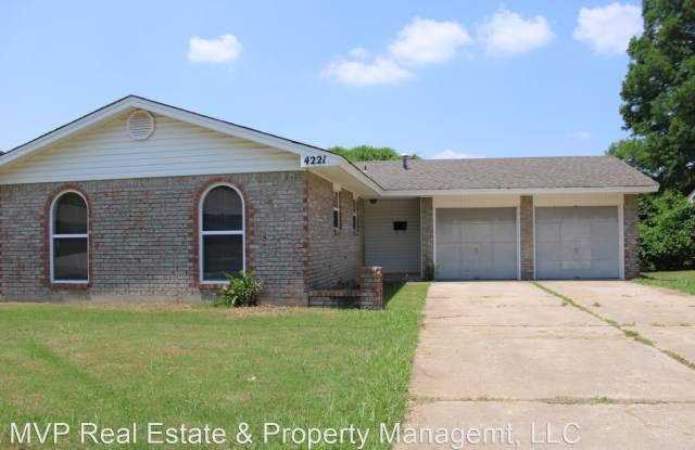 4221 Bonaparte Blvd - 4221 Bonaparte Boulevard, Midwest City, OK 73110