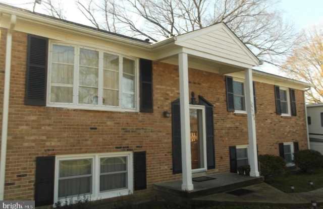 5103 BROOKDALE Court