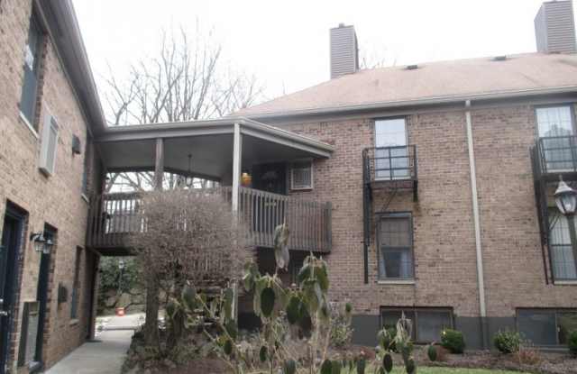 181 LONG HILL RD.  10-8