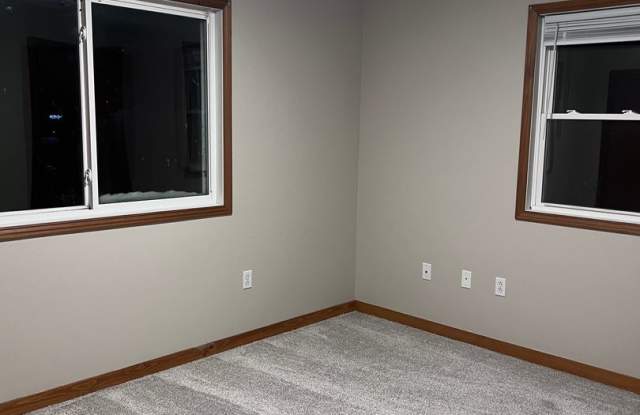 Well-maintained 2-bedroom, 1-bath house in a great location