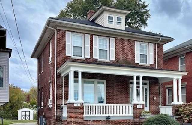 Photo of 520 Settlers Landing Road