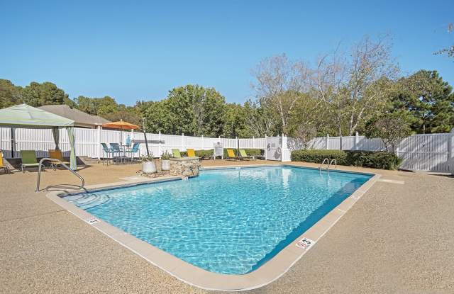 Arbors at Natchez Trace