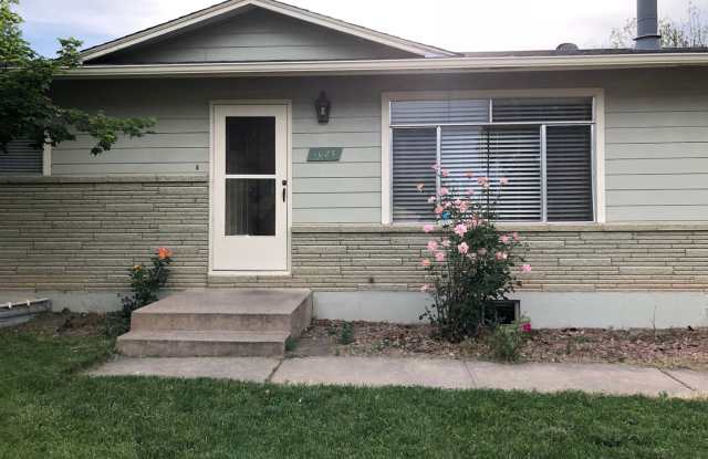 3 Bed, 2 Bath Home with 2 Bonus Basement Rooms – Prime Location Near CSU | Available June 10th!