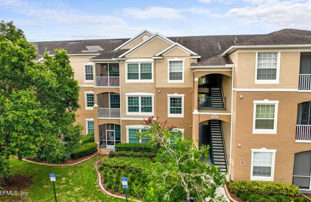 7990 BAYMEADOWS Road E