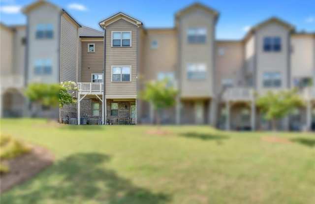 2453 Soft Maple Street