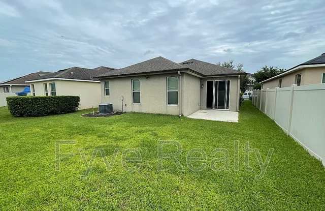 7343 Azalea Cove Circle