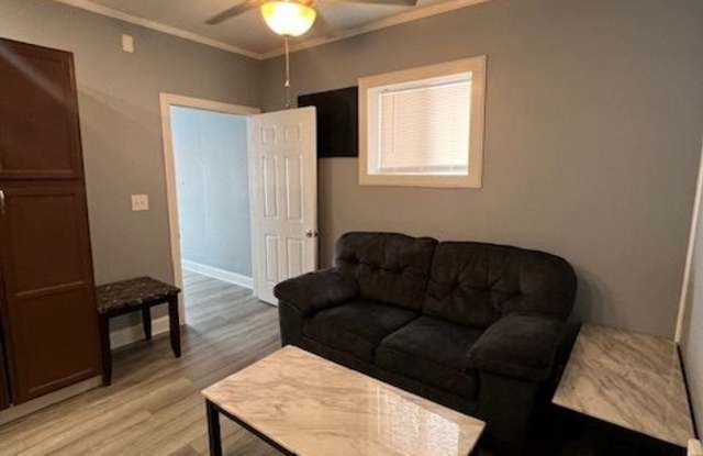 215 Cherry St Apt 11