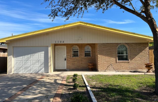 1104 Lee Circle - 1104 Lee Circle, Edinburg, TX 78539