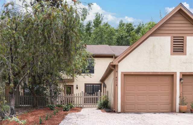 4014 HUXFORD COURT