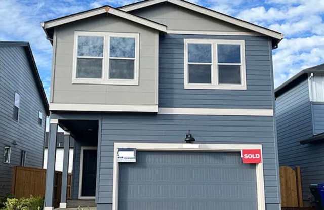 4831 Parsley Ave. NE